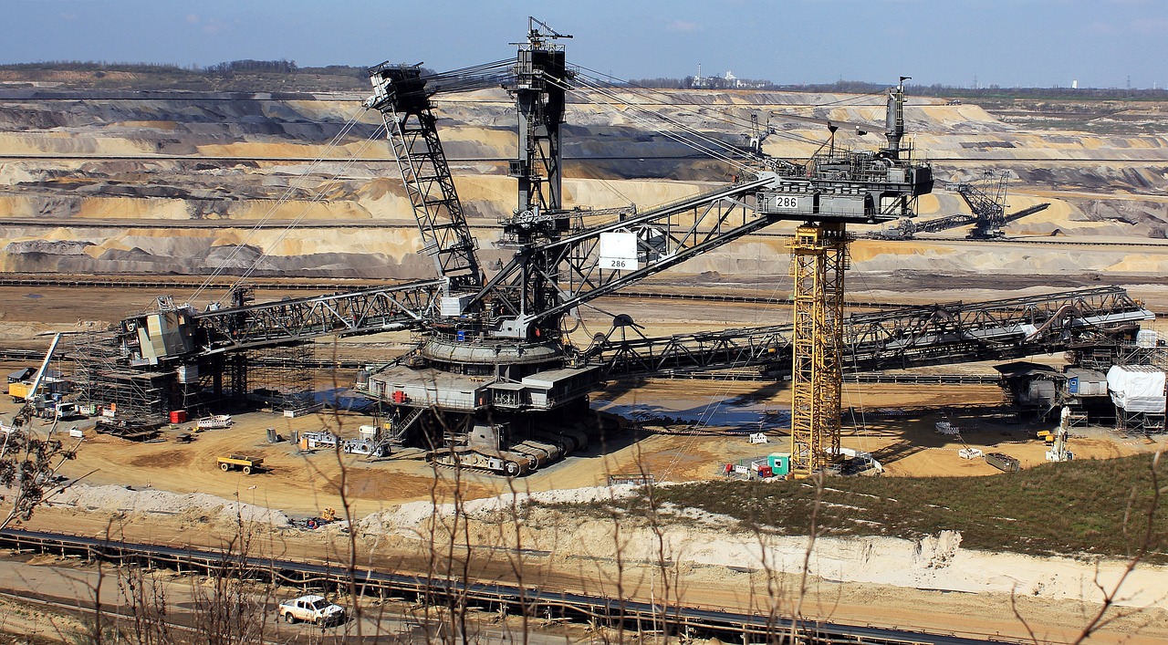 open pit mining, raw materials, bucket wheel excavators