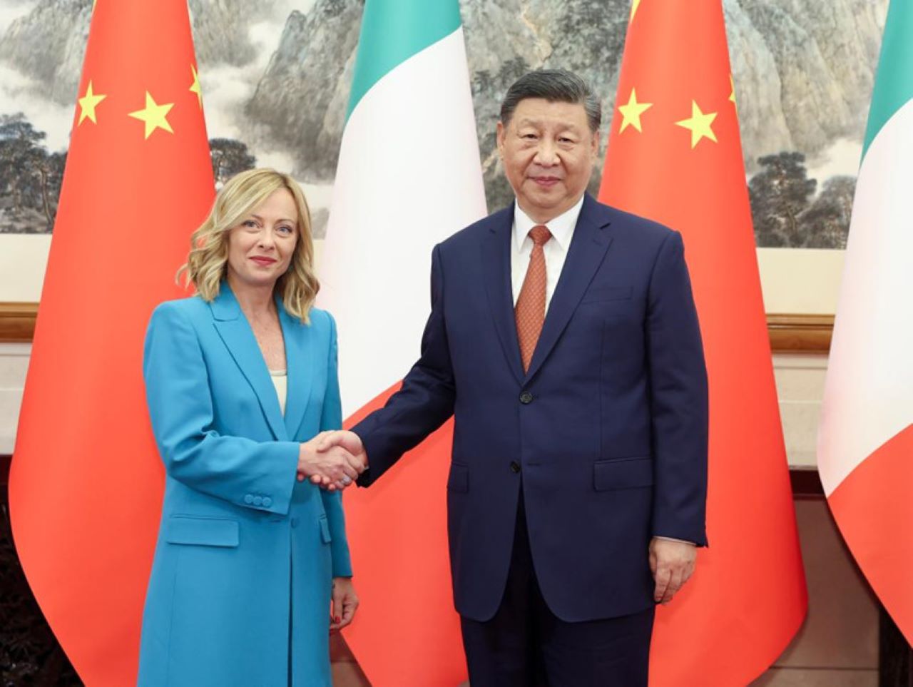 Chinese President Xi Jinping meets with Italian Prime Minister Giorgia Meloni